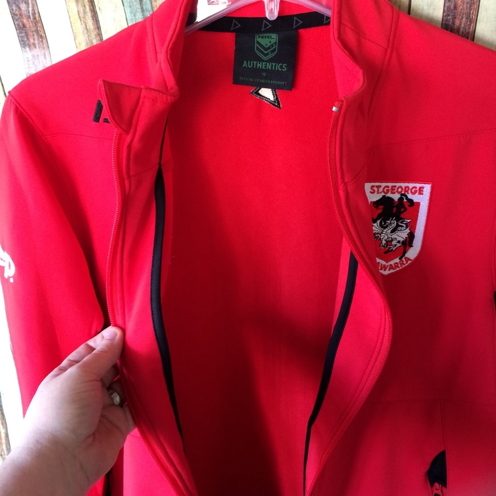 Authentic St George Illawarra Dragons Rugby jacket - Picture 3 of 8